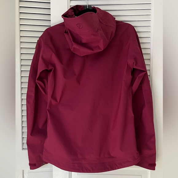 Fjallraven Dark Fuchsia Waterproof Keb Eco-Shell Jacket Sz XS - Picture 4 of 16